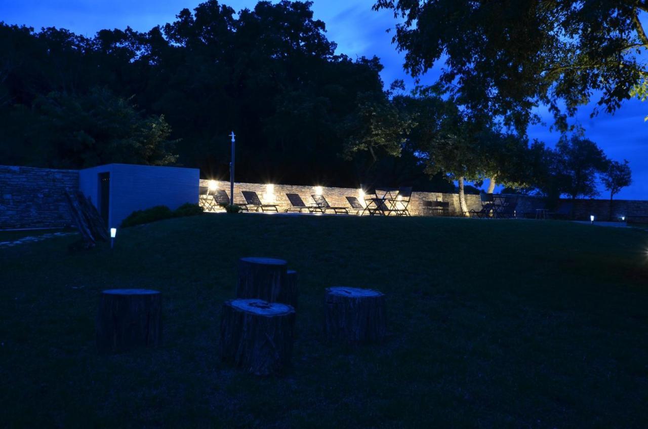 App & Rooms Juraga Бале Экстерьер фото