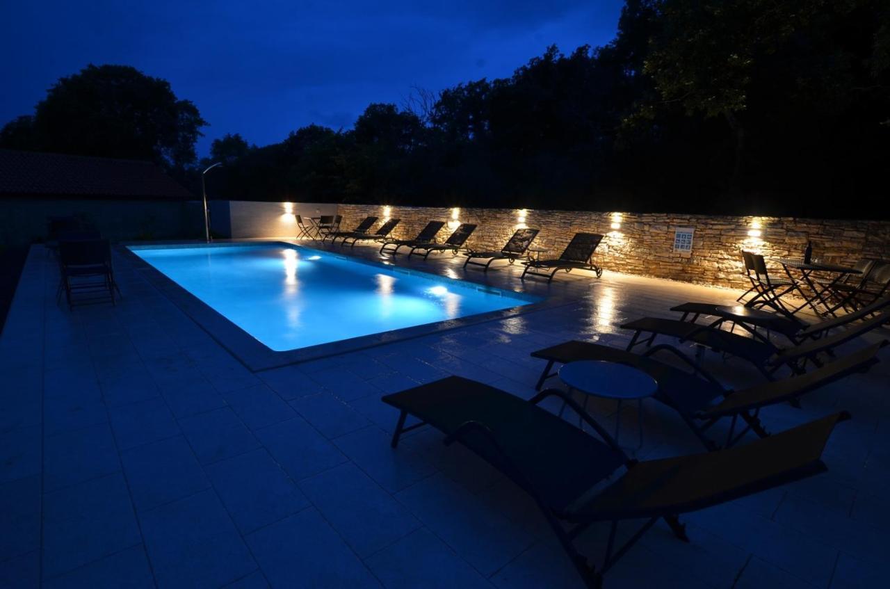 App & Rooms Juraga Бале Экстерьер фото